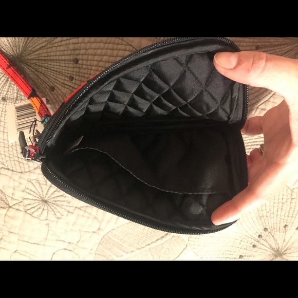 Vera Bradley tech case/wristlet in floral fiesta💐 - Picture 3 of 4